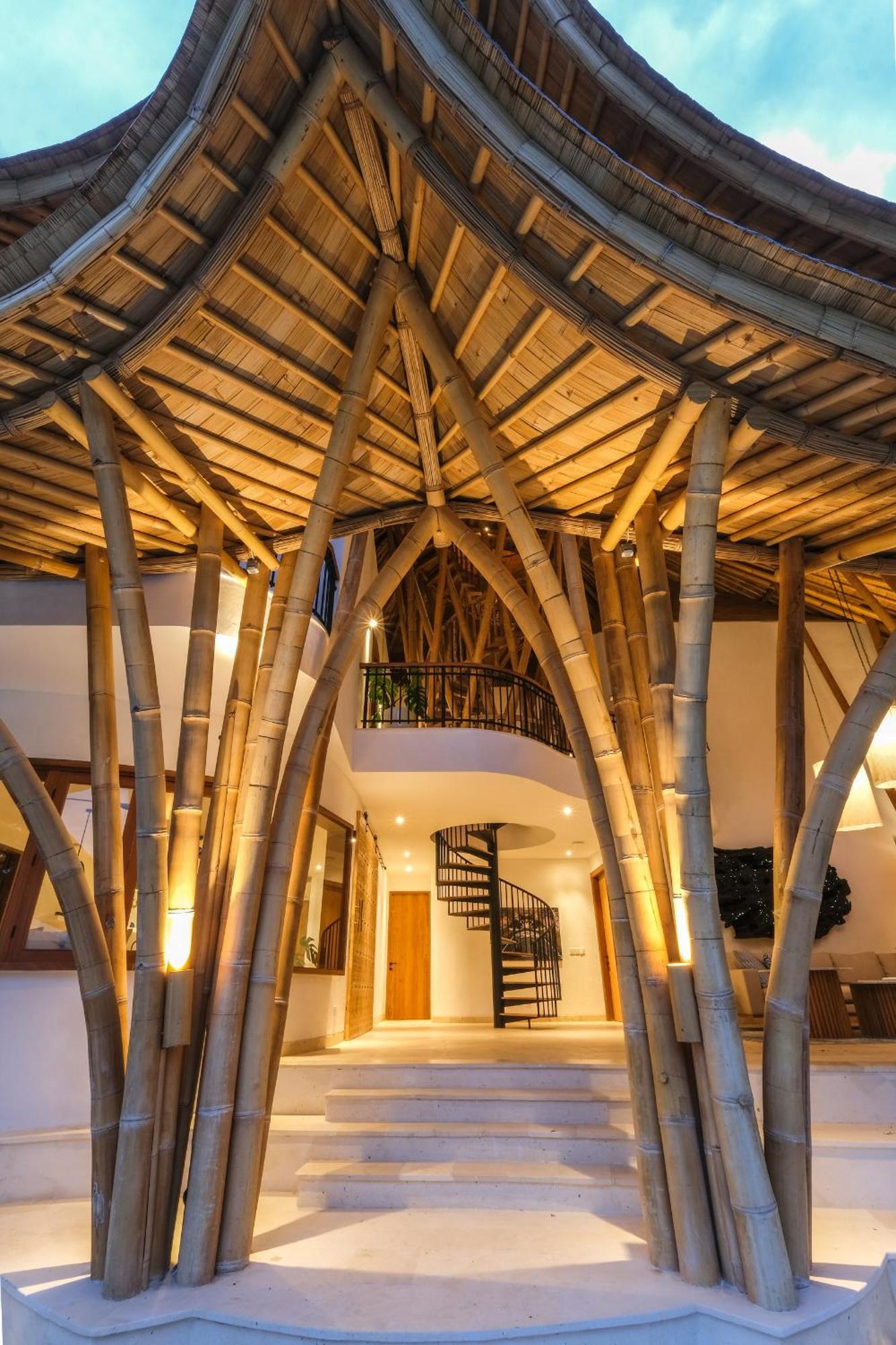 Ahura Luxury Villas Ocean View Bingin, Uluwatu Exteriör bild